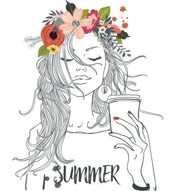 kahve fincanı ile güzel kız