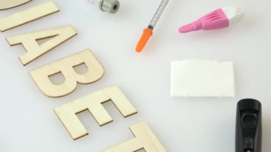 Yazıt diyabet. Tek kullanımlık küme. Test tüpleri ile şırınga.