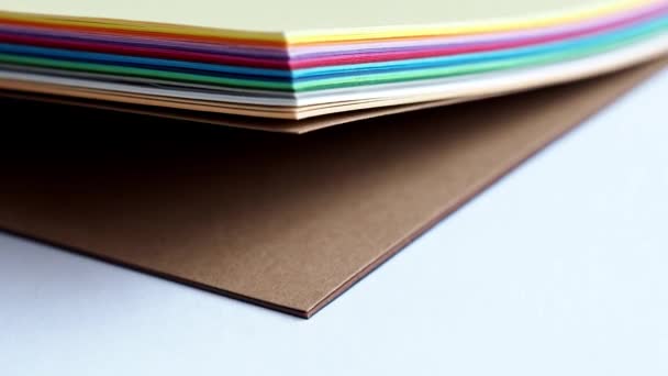 Libro Dei Campioni Colore Catalogo Colori Campione Arcobaleno Gira Carta — Video Stock