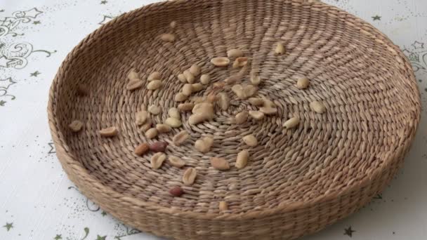 Beaucoup Cacahuètes Des Noix Dans Panier — Video