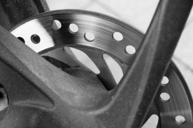 disk fren motosiklet siyah beyaz otomotiv nesne