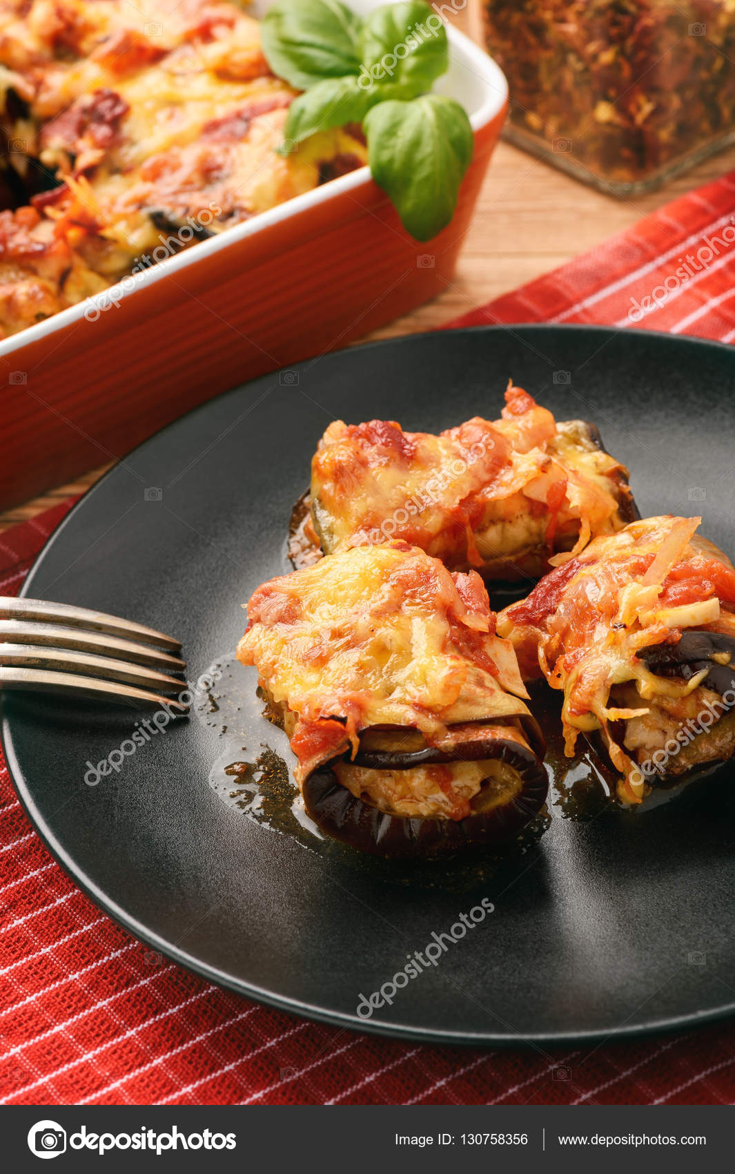 Баклажаны запеченные с фаршем помидорами и сыром новое фото Баклажаны запеченные с фаршем помидорами и сыром новое фото