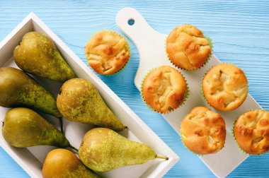 Armut doldurma ile ev yapımı tatlı çörek.