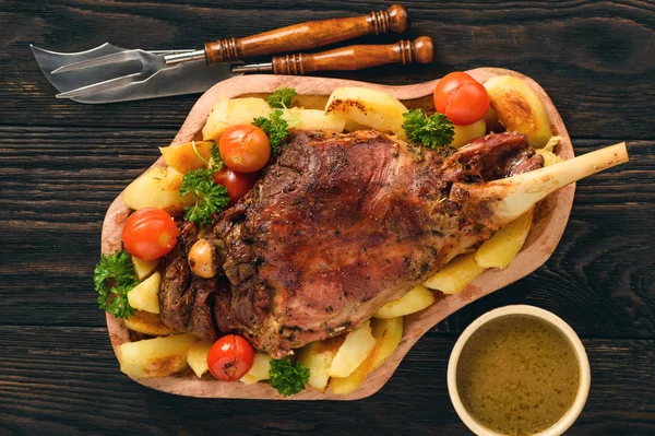 Jambe Agneau Four Lente Avec Pommes Terre Sauce — Photo