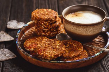 Sağlıklı Hayır goji meyveleri ile tahıl kurabiyeleri.