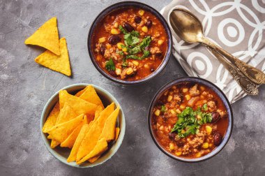 Chili con carne, geleneksel Meksika yemeği.