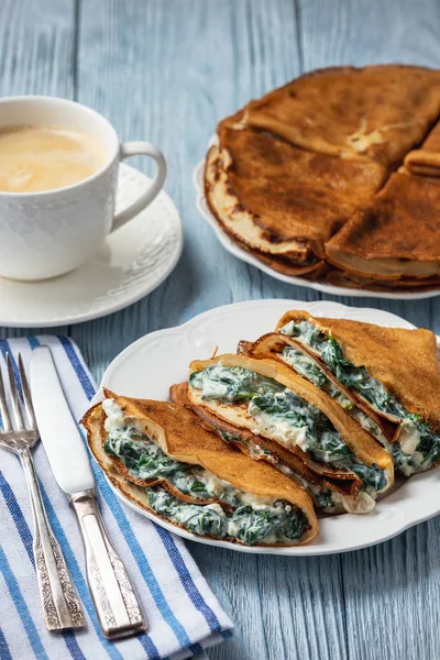 Spinach Feta Cheese Filled Crepes — Stock Photo, Image