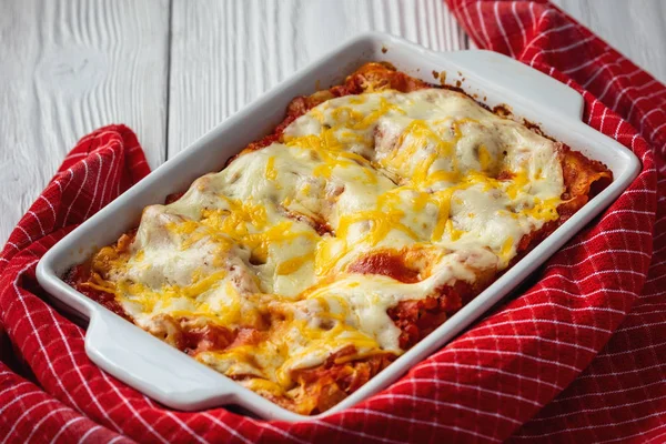 Spinach Ricotta Stuffed Cannelloni Baked Tomato Sauce — Stock Photo, Image