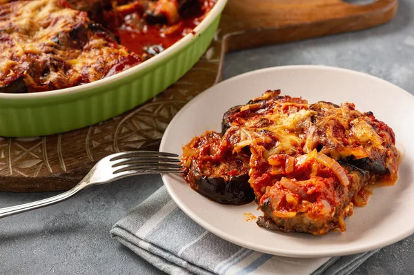 Casseruola Melanzane Con Salsa Pomodoro Formaggio Cucina Mediterranea — Foto Stock