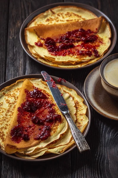 Crepes Caseiros Com Geléia Baga Xícara Café — Fotografia de Stock