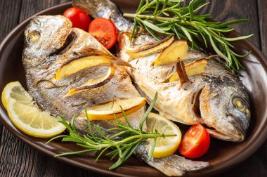 Limonlu ızgara yaldızlı krema. ve biberiye.. 