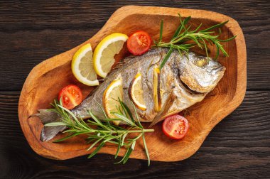 Limonlu ızgara yaldızlı krema. ve biberiye.. 