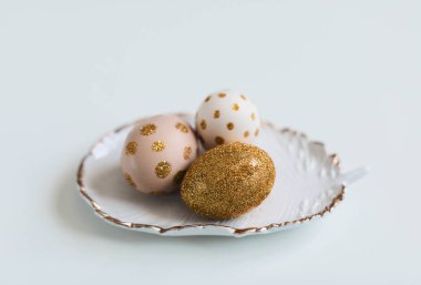 Renkli Paskalya yumurtaları