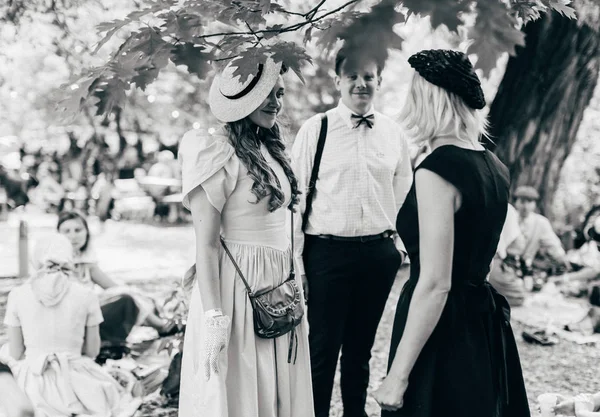 Cruzeiro Retro 2018 Ucrânia Kiev Ucrânia Maio Pessoas Roupas Vintage — Fotografia de Stock