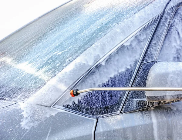 Biltvätt med skum affärsidé — Stockfoto