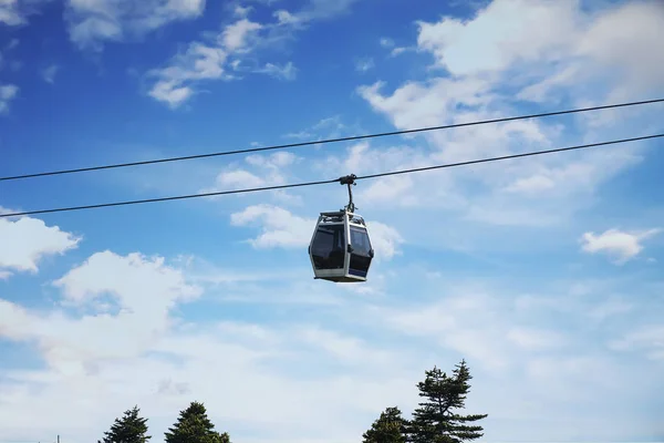 Cable Car Blue Sky — Stock Photo, Image