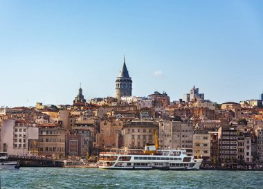 Türkiye 'de Galata Kulesi ile İstanbul kenti manzarası.