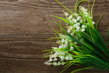 Yapay lilyum buketi Kurtlar Vadisi