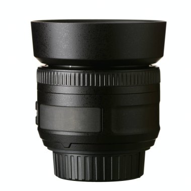 Beyaz bir arka plan üzerinde lens