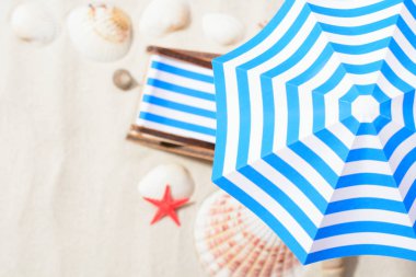 Plaj öğeleri bileşimi