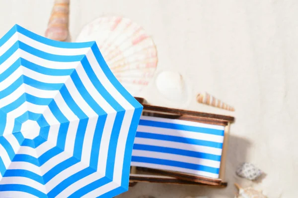 Plaj öğeleri bileşimi