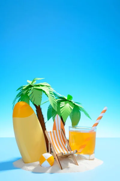 Vista de la soleada isla de arena con palmeras, tumbona, tabla de surf, zumo de naranja, pelota y protector solar — Foto de Stock