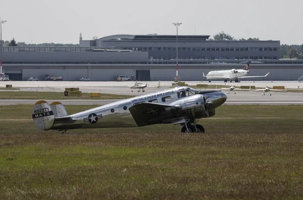 Beechcraft C45 Twinbeech — Zdjęcie stockowe