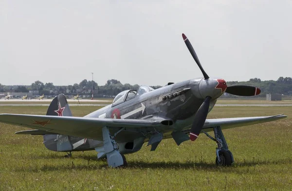 Yakovlev Yak-3 foi um caça soviético da Segunda Guerra Mundial. . — Fotografia de Stock