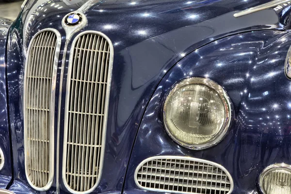 Old BMW car on static display — Stock Photo, Image