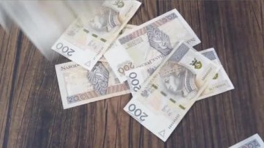 En düşük PLN Zlotisi Lehçe. Banknot Yayilim