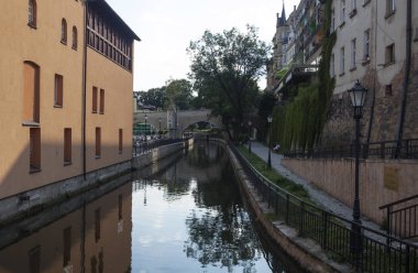 Kodzko bir Güney-Batı Polonya, aşağı Silezya bölgesinin merkezidir.