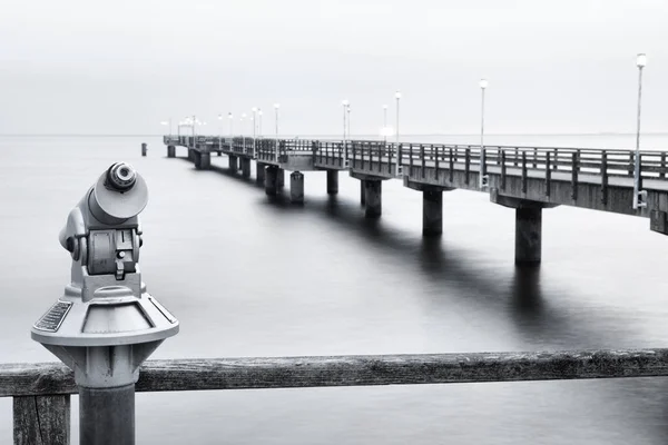 Molo sul Mar Baltico — Foto Stock