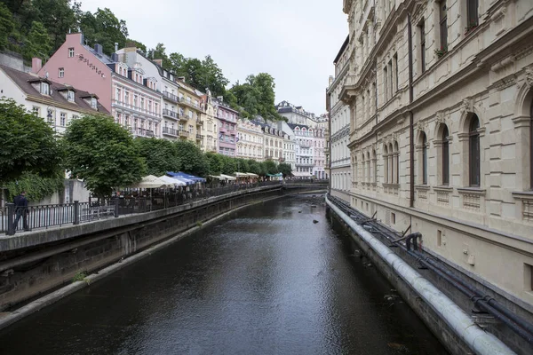 Karlovy Vary is town situated in western Bohemia, Czech Republic. — Stock Photo, Image