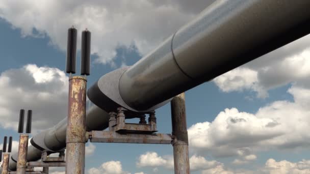 Gas and Oil Pipeline transportation the crude fuel — Stock Video