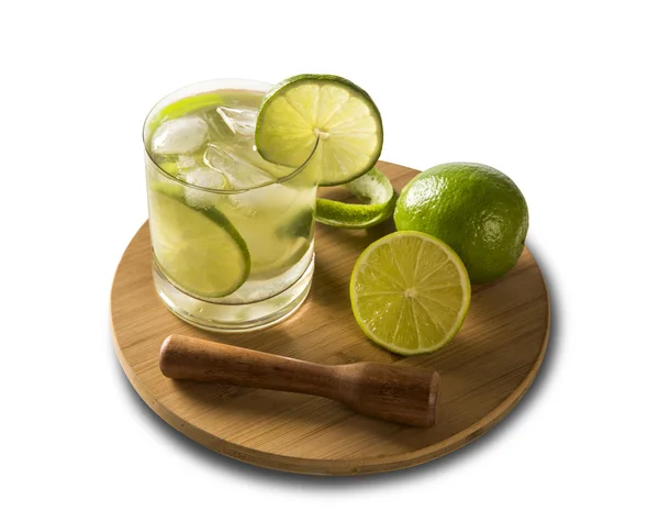 Limone Caipirinha Frutta del Brasile su sfondo bianco — Foto Stock