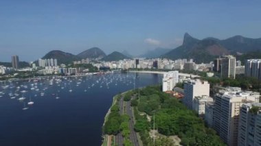 Hava Marina da Gloria, akşam, tekne ve plaj Brezilya'da Rio de Janeiro 