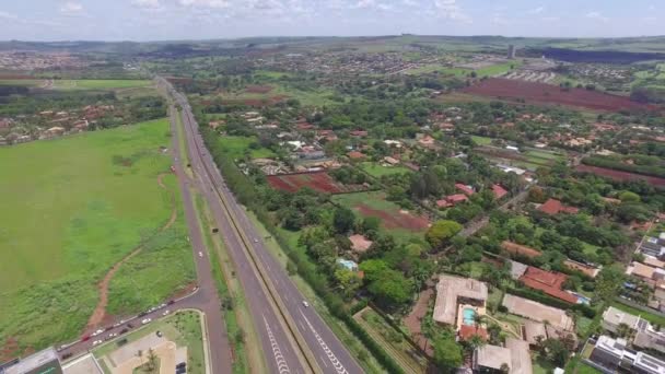 Aerial footage South Zone in Ribeirao Preto city, Sao Paulo, Brazil — Stock Video