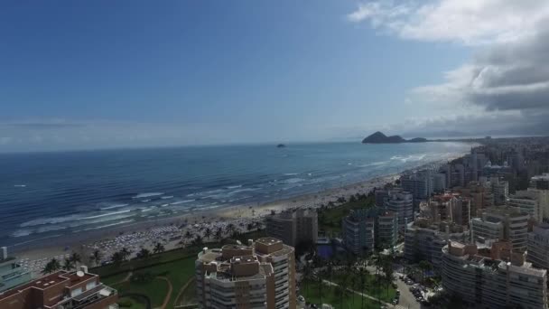 Vista aérea de las playas de la costa norte en el estado de Sao Paulo en Brasil. Riviera St. Lawrence. Noviembre 2016 . — Vídeo de stock