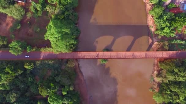 Vue aérienne de la rivière Pardo dans la ville de Serrana dans l'état de Sao Paulo - Brésil — Video