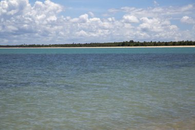 Brezilyalı plaj sahil Corumbau, Bahia, Brezilya güneşli bir gün.