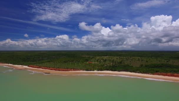 Cahy beach, Discovery Coast Bahia Brezilya, Barra'da havadan görünümü var. Şubat, 2017. — Stok video