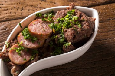 Tutu de Feijao Brezilya denilen soslu fasulye püresi