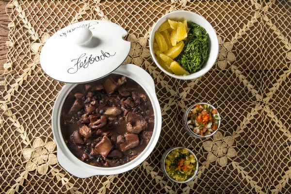 Alimentos brasileiros Feijoada . — Fotografia de Stock