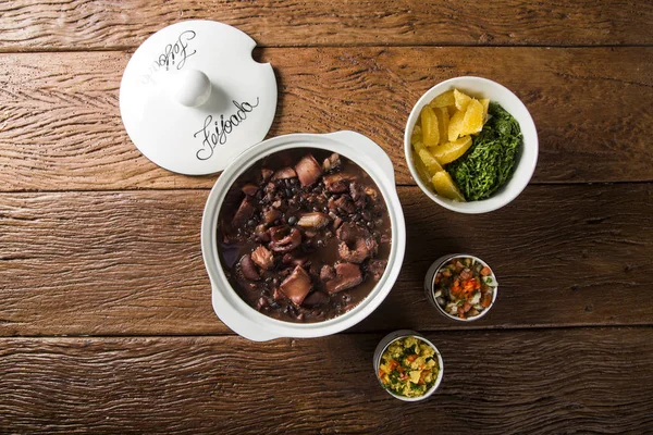 Alimentos brasileiros Feijoada . — Fotografia de Stock