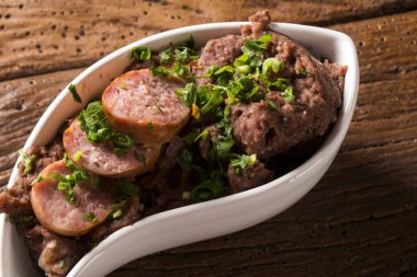 Tutu de Feijao Brezilya denilen soslu fasulye püresi