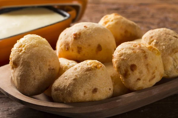 Pan de queso. Comida tradicional brasileña —  Fotos de Stock