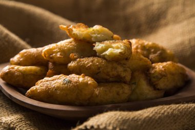 Manyok aperatifler kızarmış. Geleneksel Brezilya.