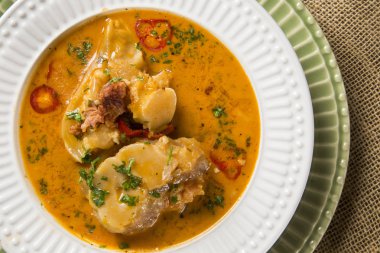 Mocoto Brezilya çanak inek metreden yapılan Komposto fasulye ve sebze ile