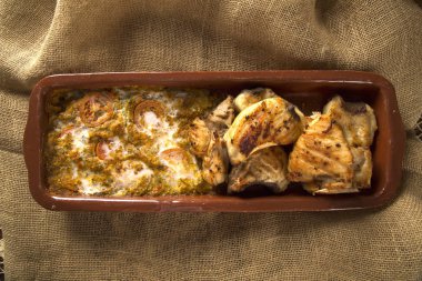 kiremit - Peixe na telha kavrulmuş balık