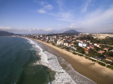 Florianopolis, Brezilya Ingleses plaj havadan görünümü. Temmuz, 2017.